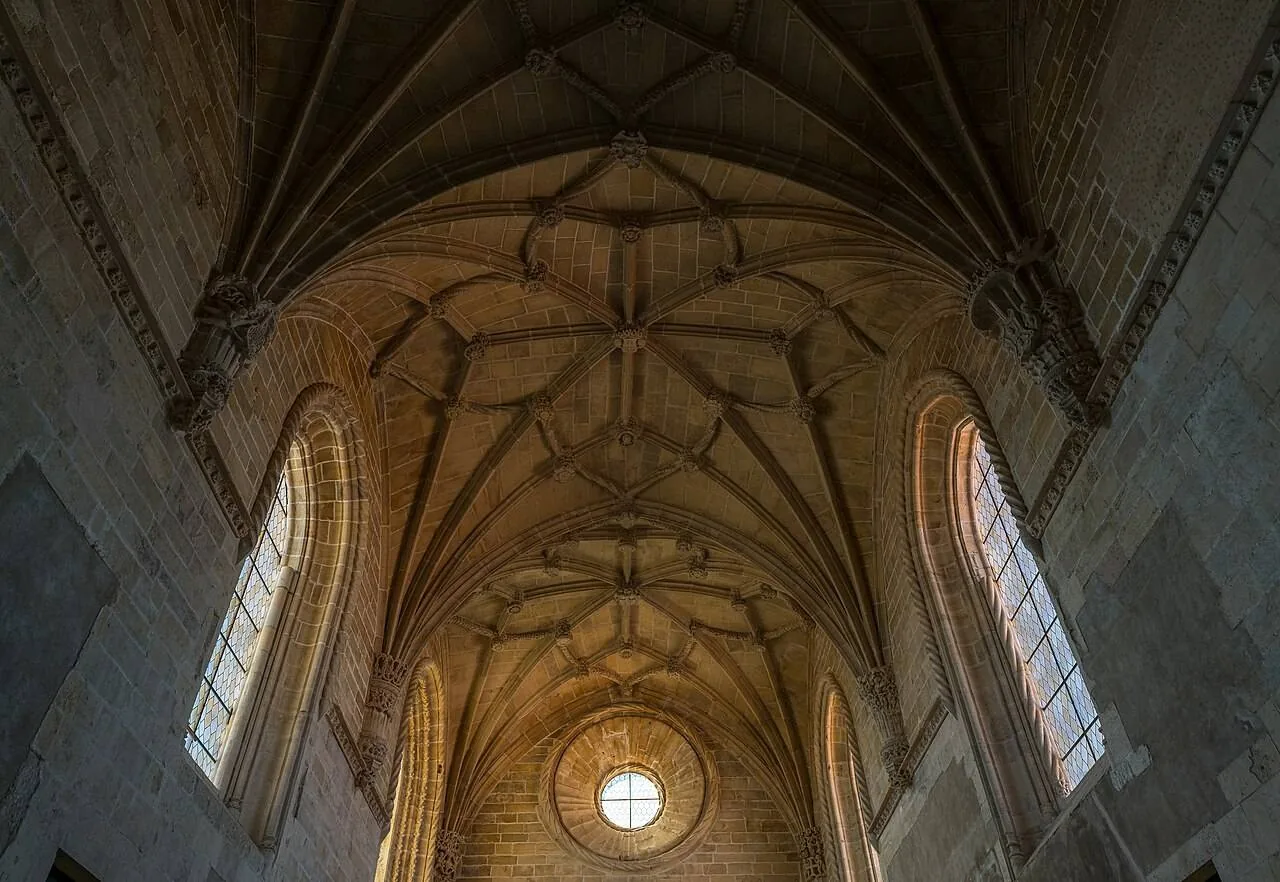 Der obere Chor, den Manuel I. an die Rundkirche anfügte